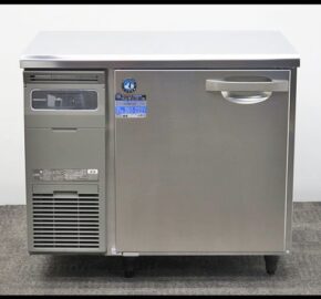 広島市中区のお客様より、ホシザキ 157L 業務用テーブル形冷凍庫を買取りました