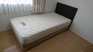 ブランド家具：ベッド