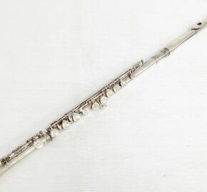 広島市東区のお客様より、SANKYO FLUTE PRIMA ETUDEを買取りました