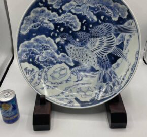 広島市東区のお客様より、明治期 伊万里焼の大皿を買取りました